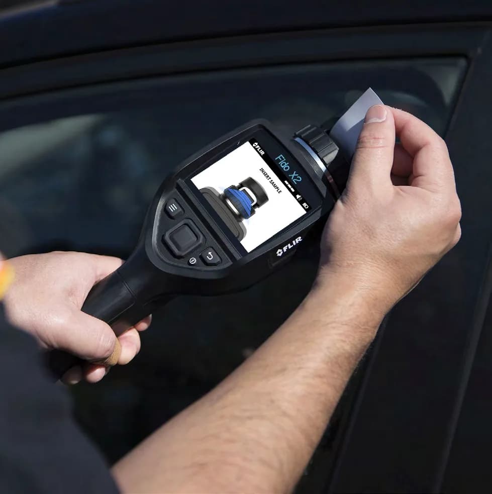 Détecteur de traces d'explosifs ultraléger FIDO X2 - Image 2
